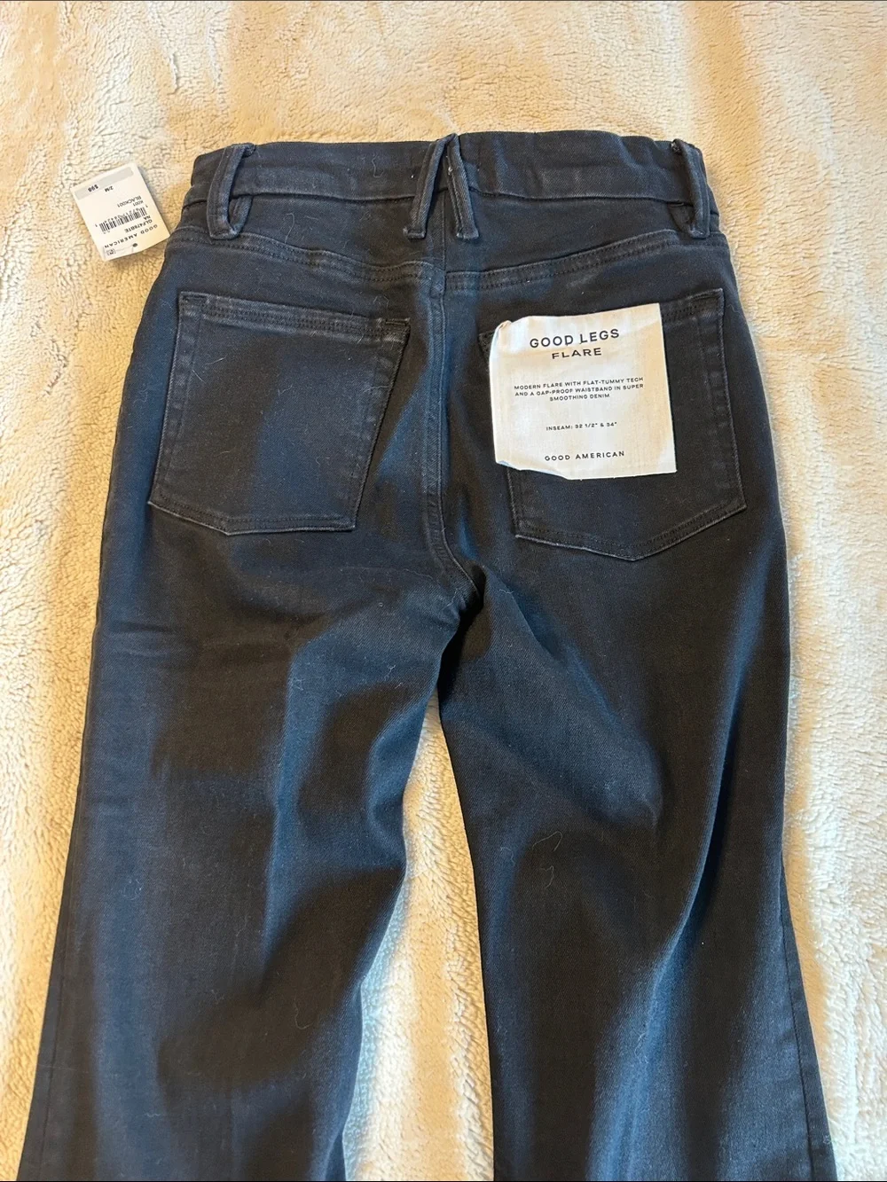 NWT Good American good legs flare pull on jeans M